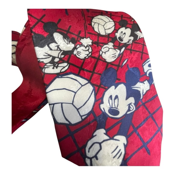 Disney/Tie Rack NWT Men’s Mickey Silk  Tie - Picture 4 of 11